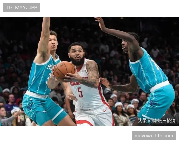 弗雷德范弗利特突破拉开防线助猛龙提升关键时刻得分效率